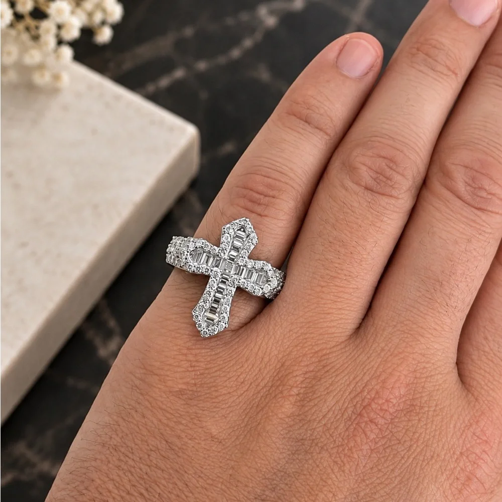 925 Sterling Silver 1.80CTW MOISSANITE Cross Unisex Ring Size 8 or 9